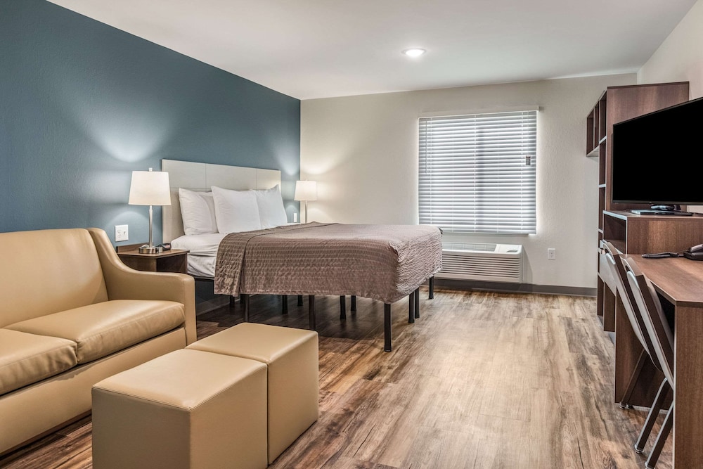 WoodSpring Suites Greenville Haywood Mall 26/33