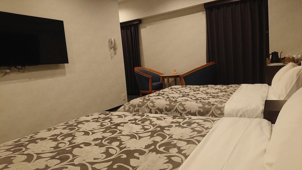 Okayama Square Hotel 48/58
