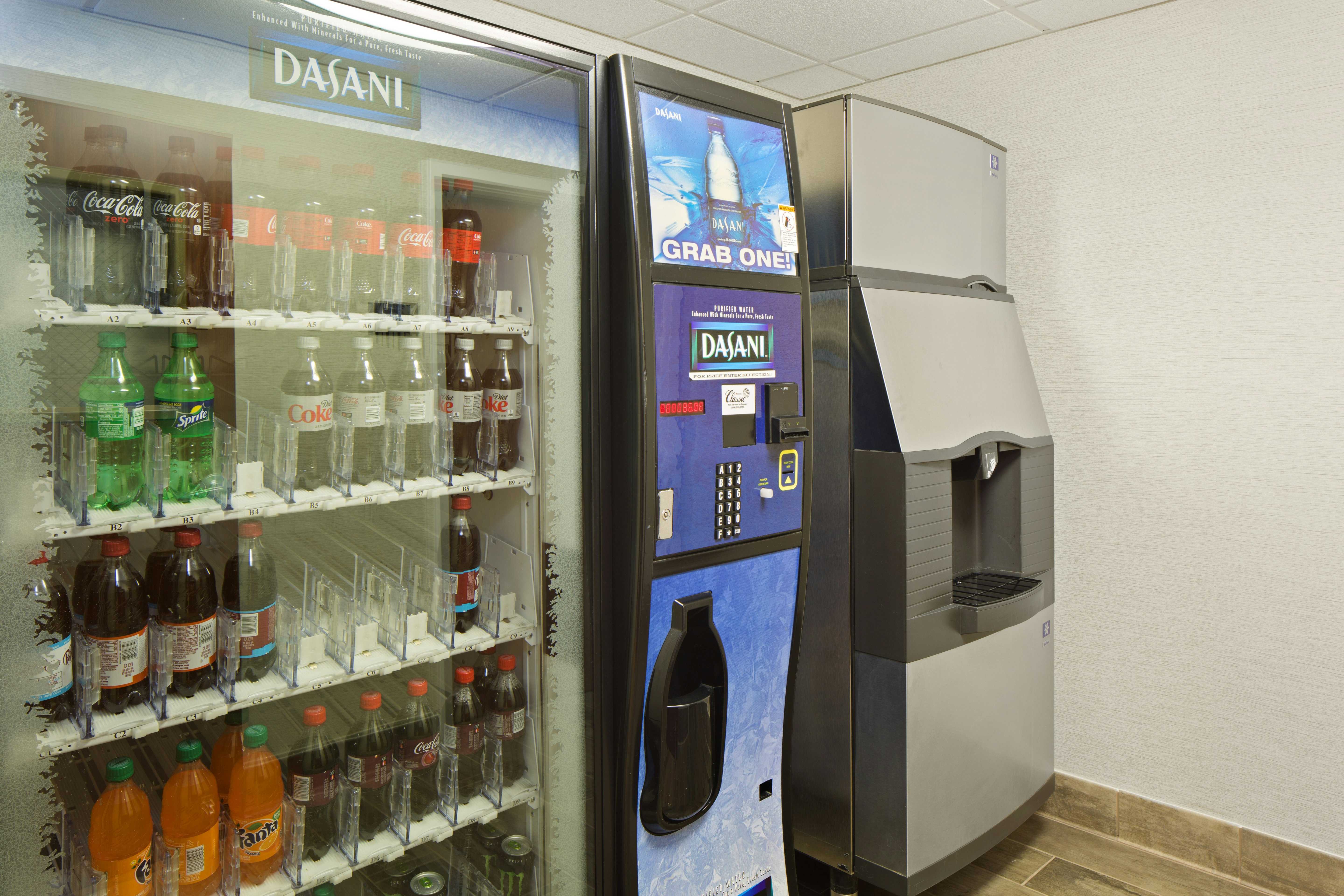 Hampton Inn Suites Walla Walla 23/48