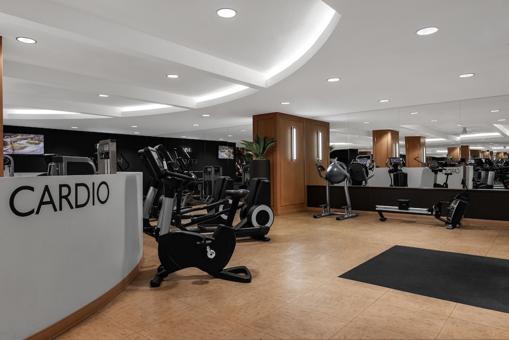 Marriott S Grand Chateau Hotel 20/35