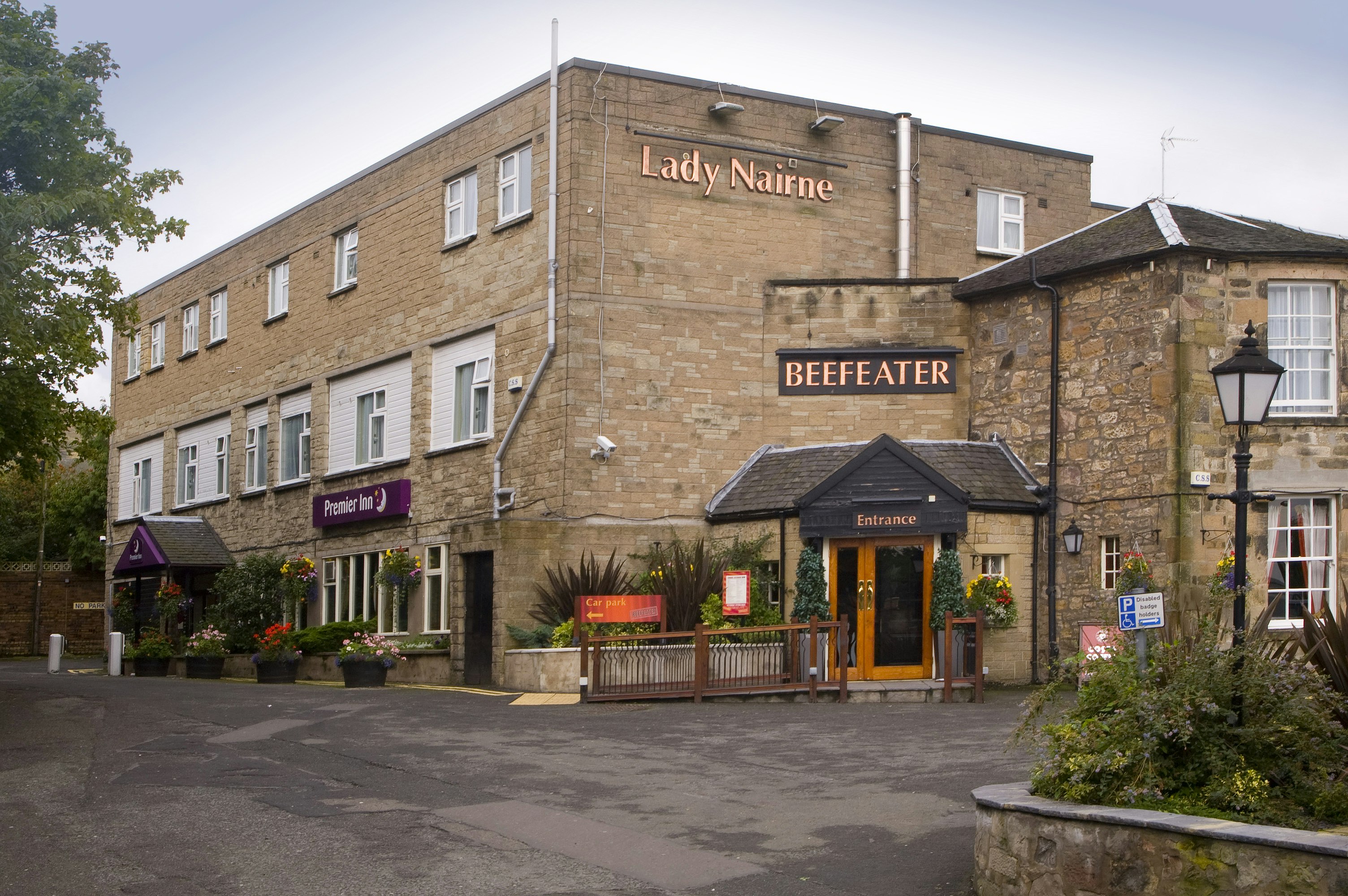 Premier Inn Edinburgh East Hotel 21/24