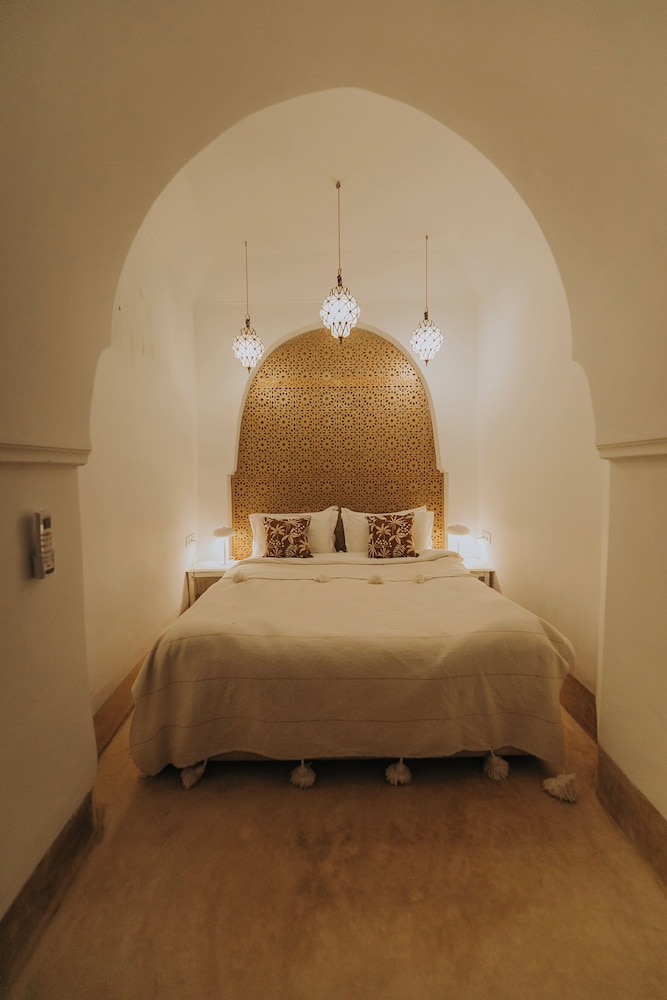 Riad Djebel 4/40