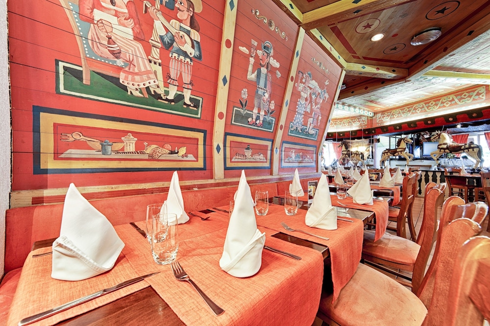 Hotel Restaurant Resslirytti 42/61