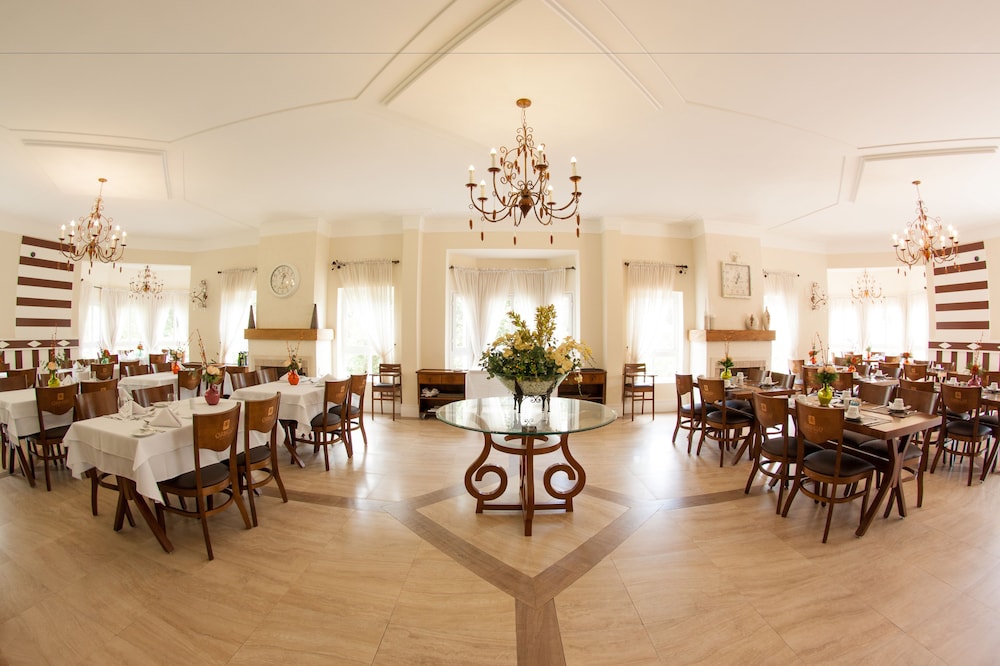 Carballo Hotel and SPA 58/70