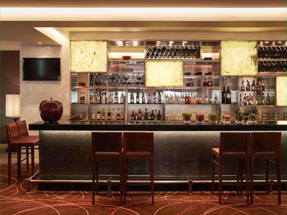 Pullman Hanoi Hotel 60/69