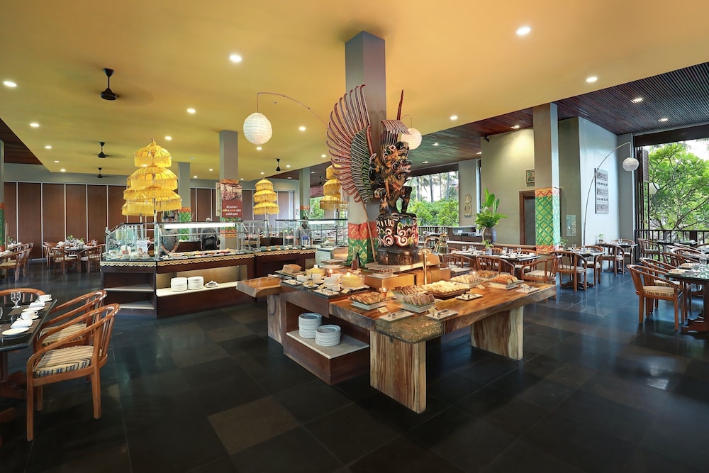 LEGIAN BEACH HOTEL 44/57
