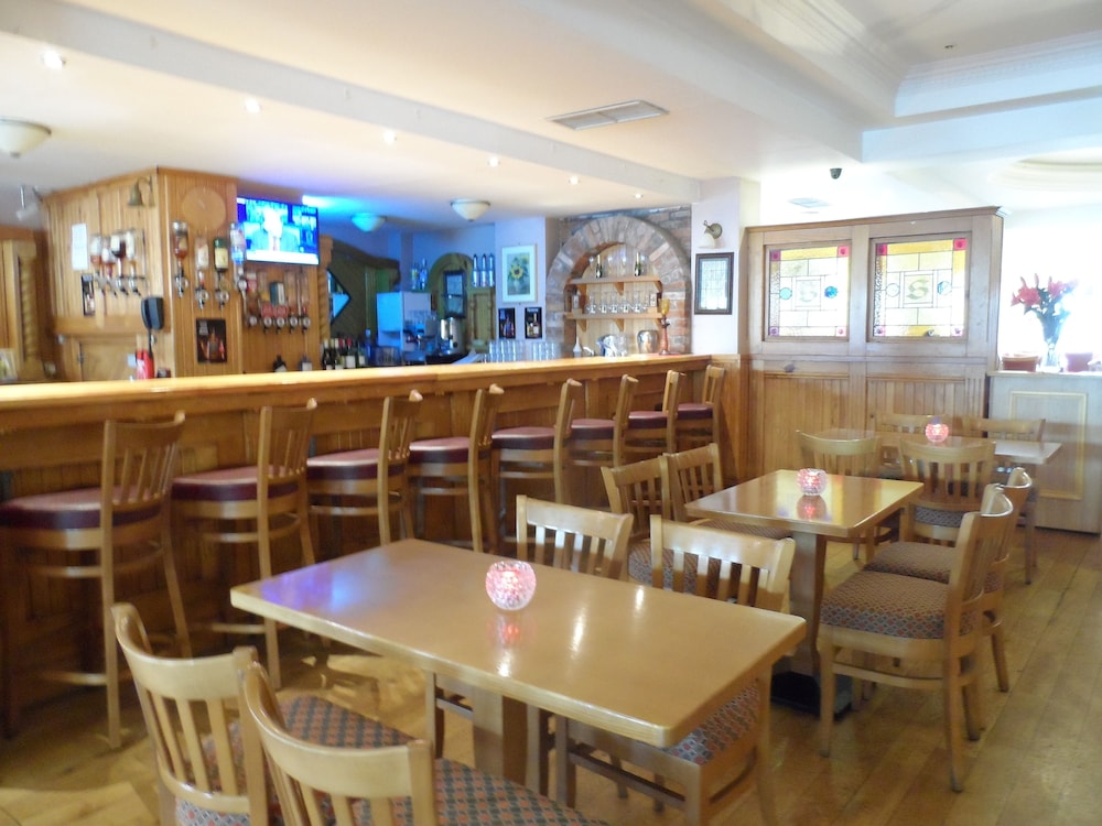 Sligo City Hotel 55/64