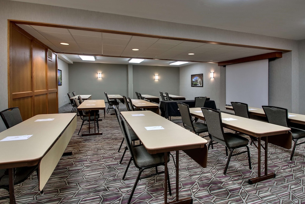 Drury Plaza Hotel San Antonio Airport 38/50