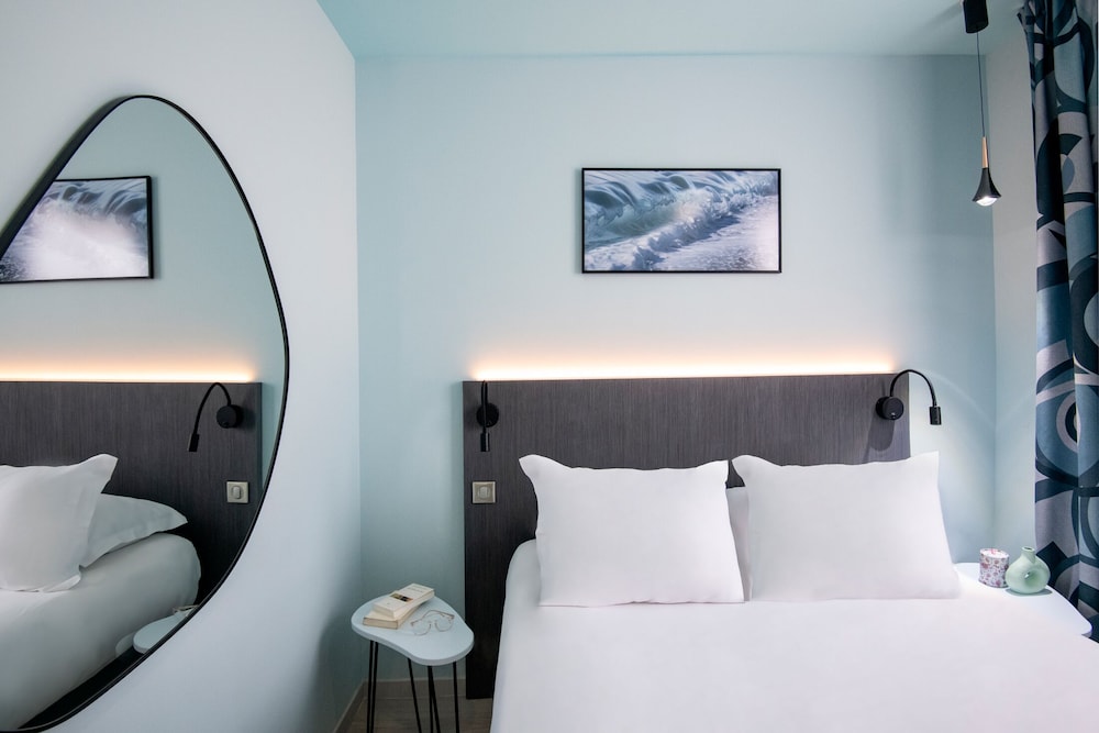 COMFORT, DOUBLE BED