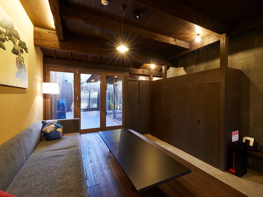 Rinn Premium Machiya Townhouse Kyoto Nijo Castle North [VR] 27/50