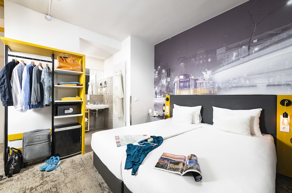 The Three Corners Hotel Anna 12/50