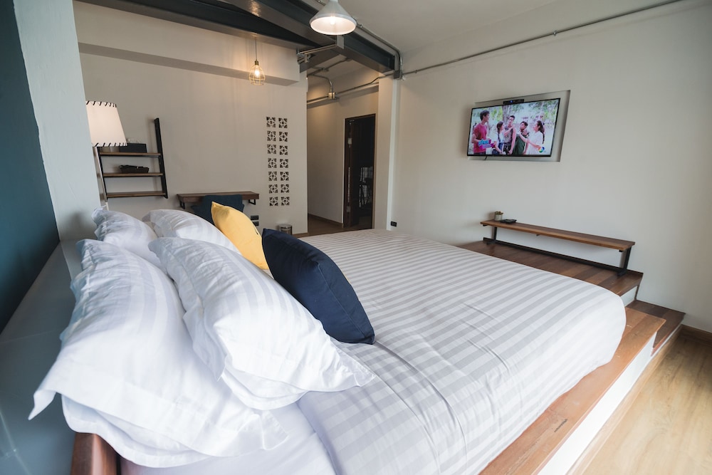 Chernchan Hostel 16/37