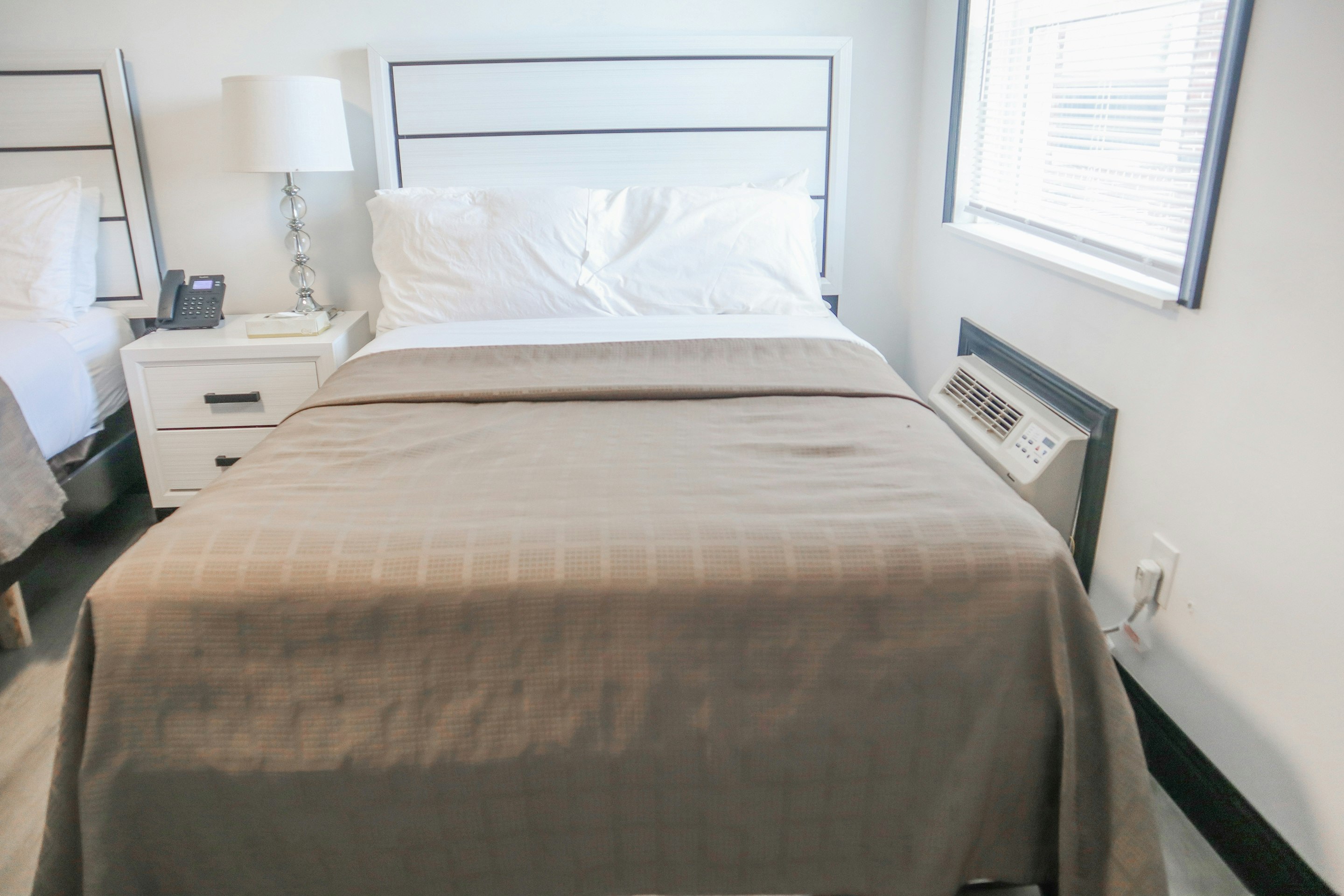 2 Full Bed