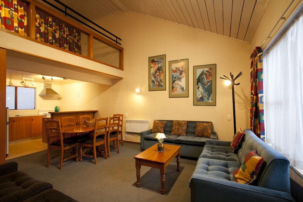 The Lofts Apartments 36/73