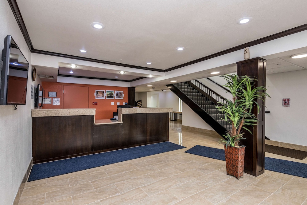 Motel6 Peoria, IL 10/66
