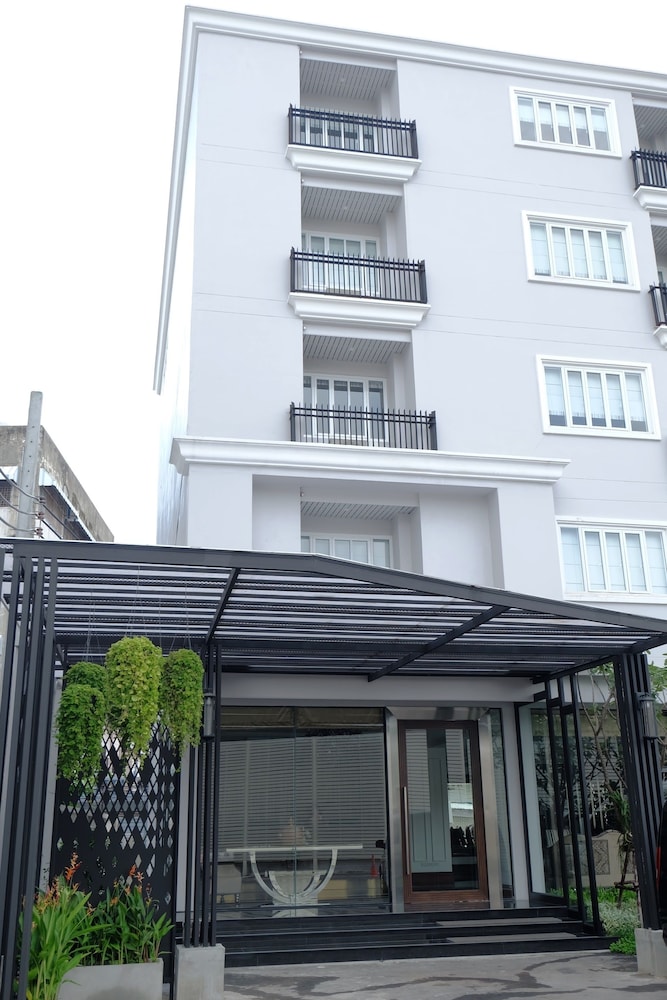 Methavalai Residence 3/67