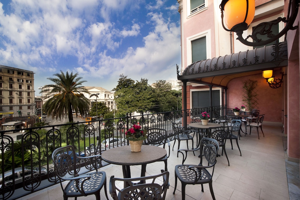 Grand Hotel Savoia Genova, Curio Collection by Hilton 60/73