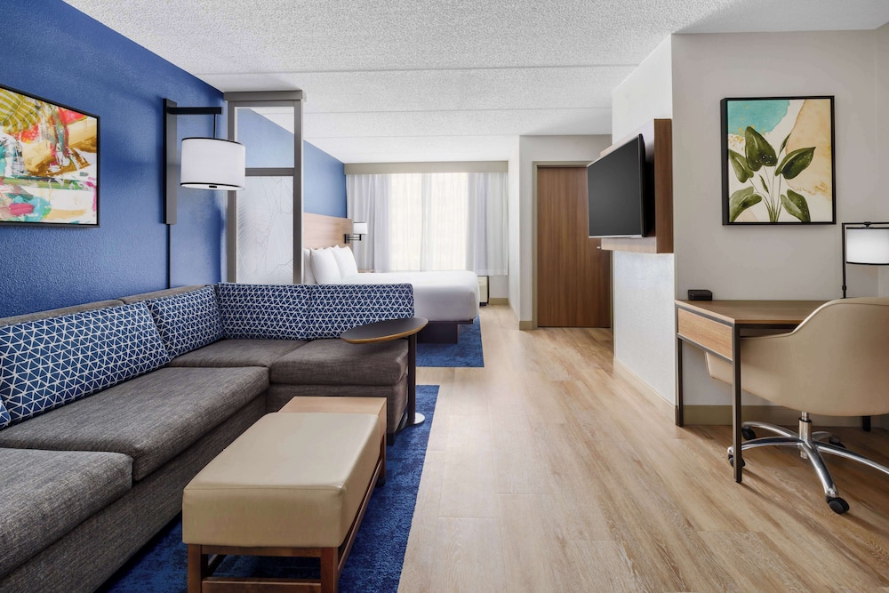 Hyatt Place Across from Universal Orlando Resort 39/60