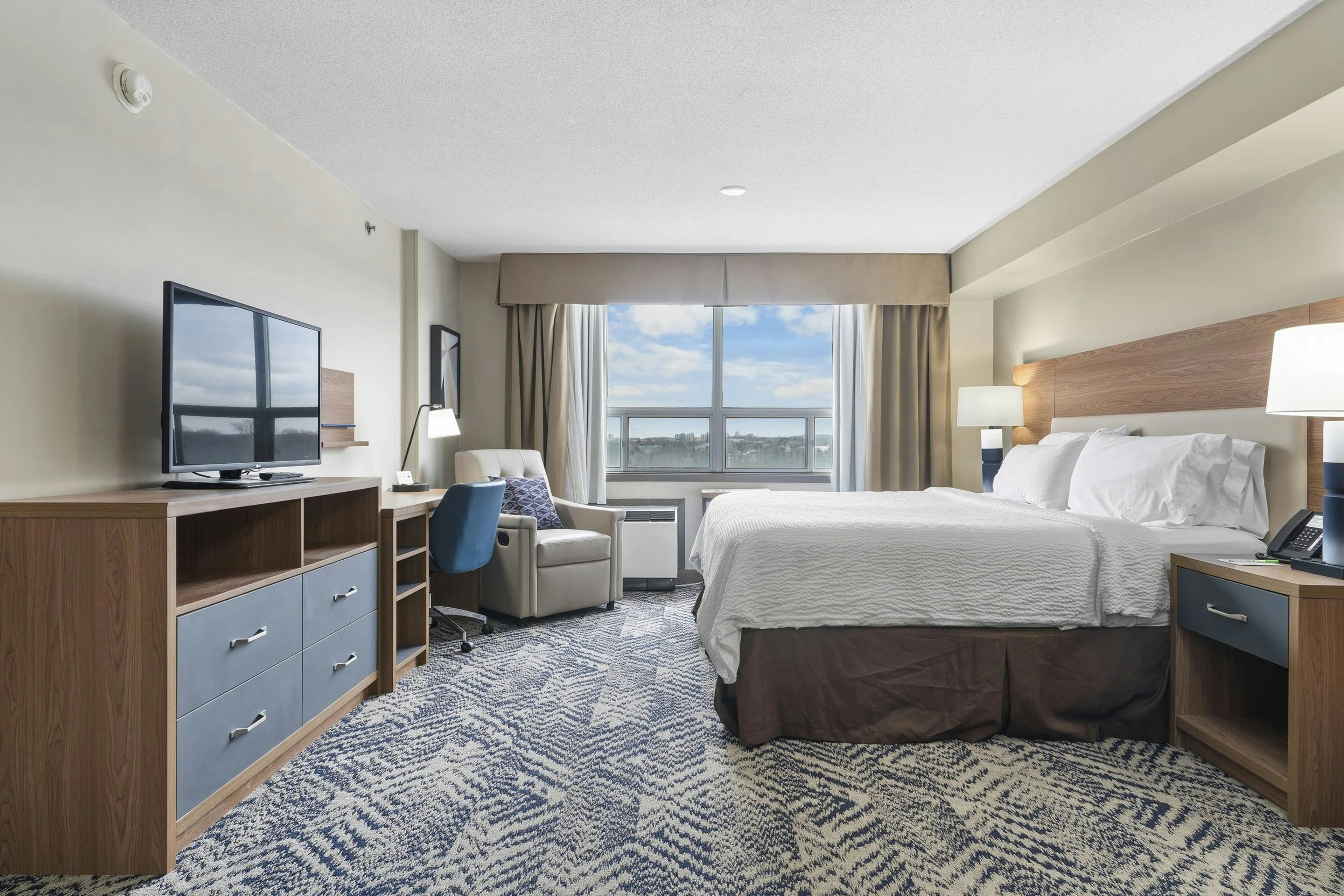 Holiday Inn Hotel And Suites London 22/50