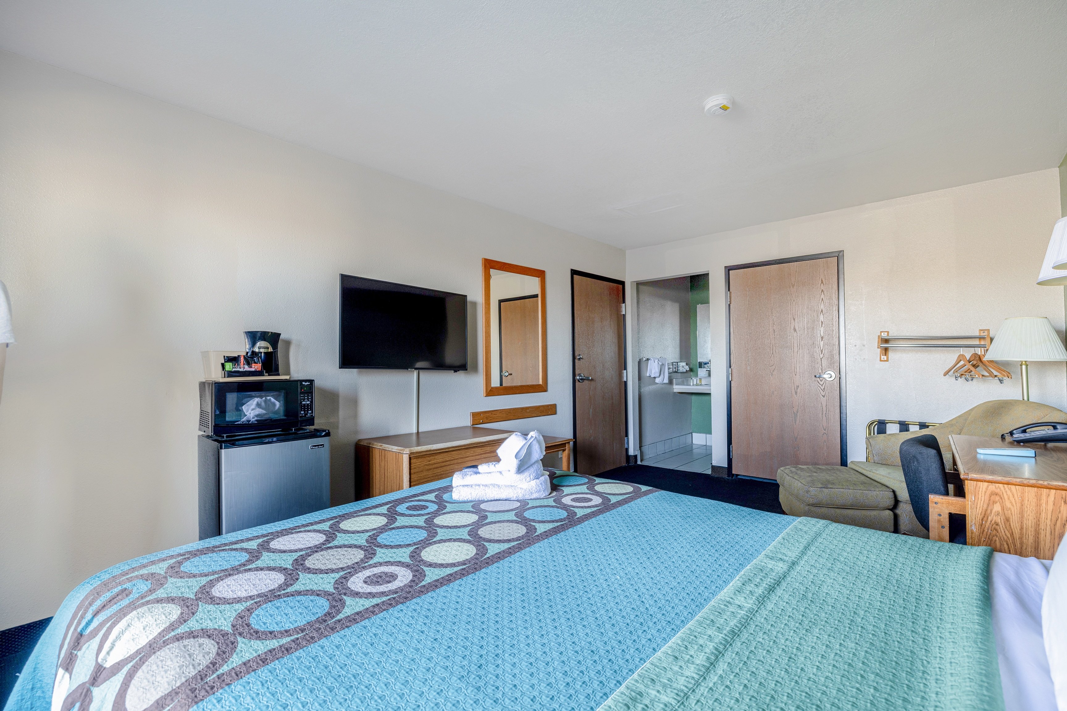 Townhouse Barstow On Historic Route 66 CA I 15 18/46