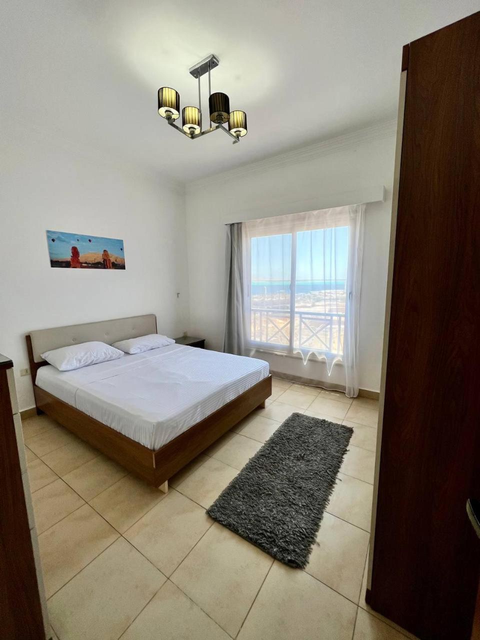 2 Bedrooms, Apartment, Sea View
