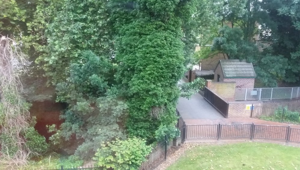 Travelodge Staines 23/30