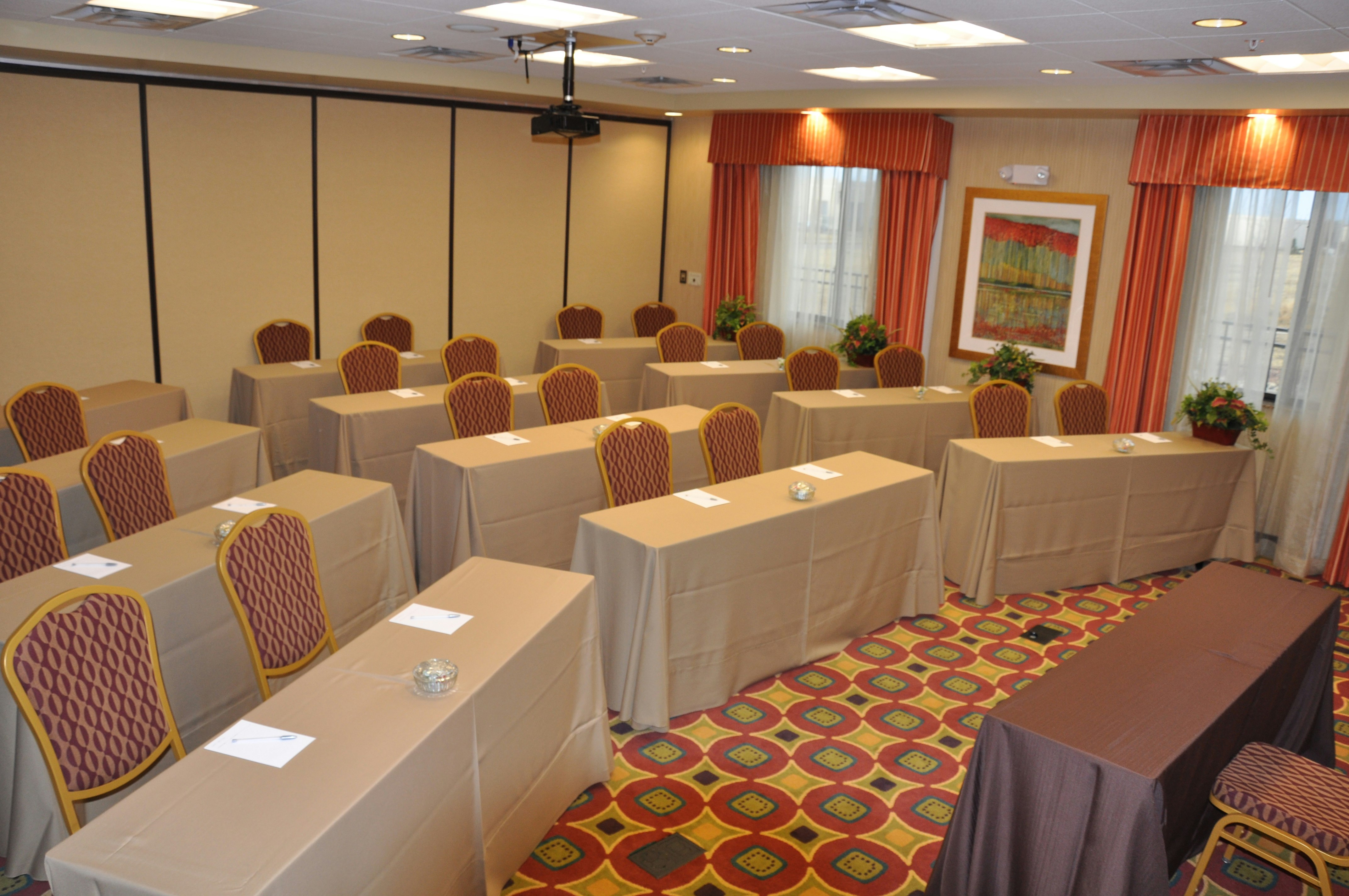 Hampton Inn & Suites Denver/Highlands Ranch 78/82