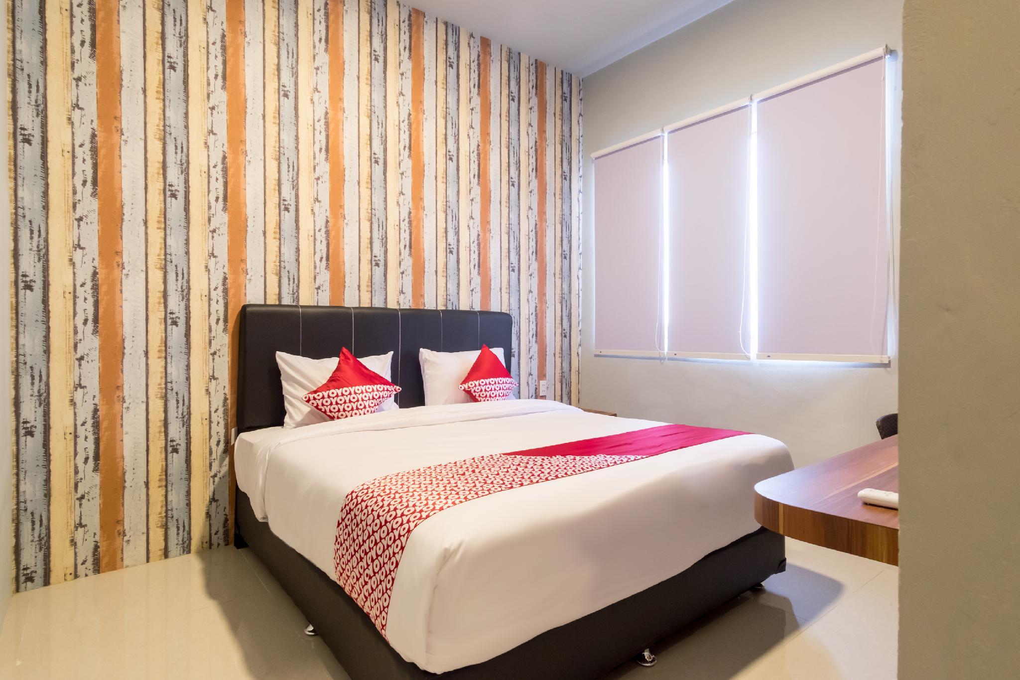 Indonesia, Deluxe, Double Bed