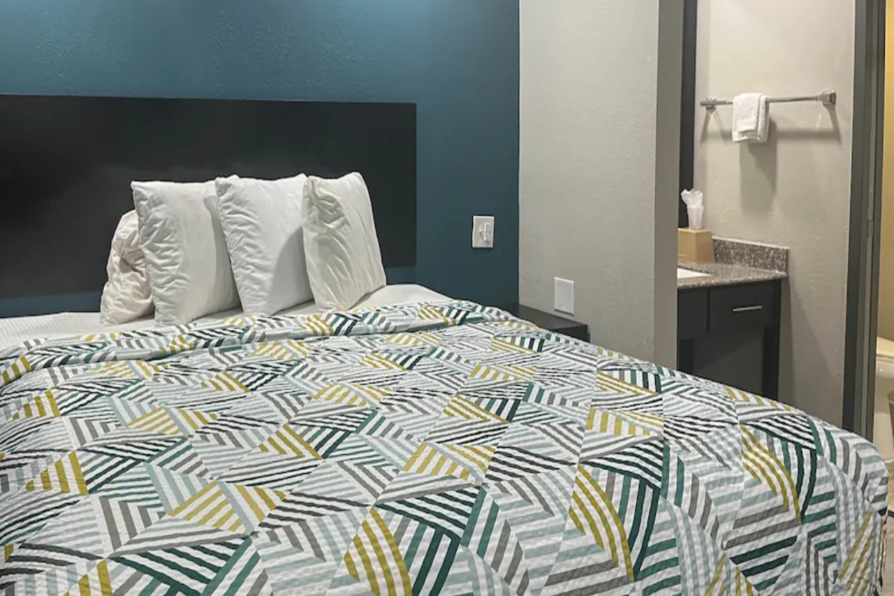 Studio 6 Suites - Knoxville, TN - Downtown photo3