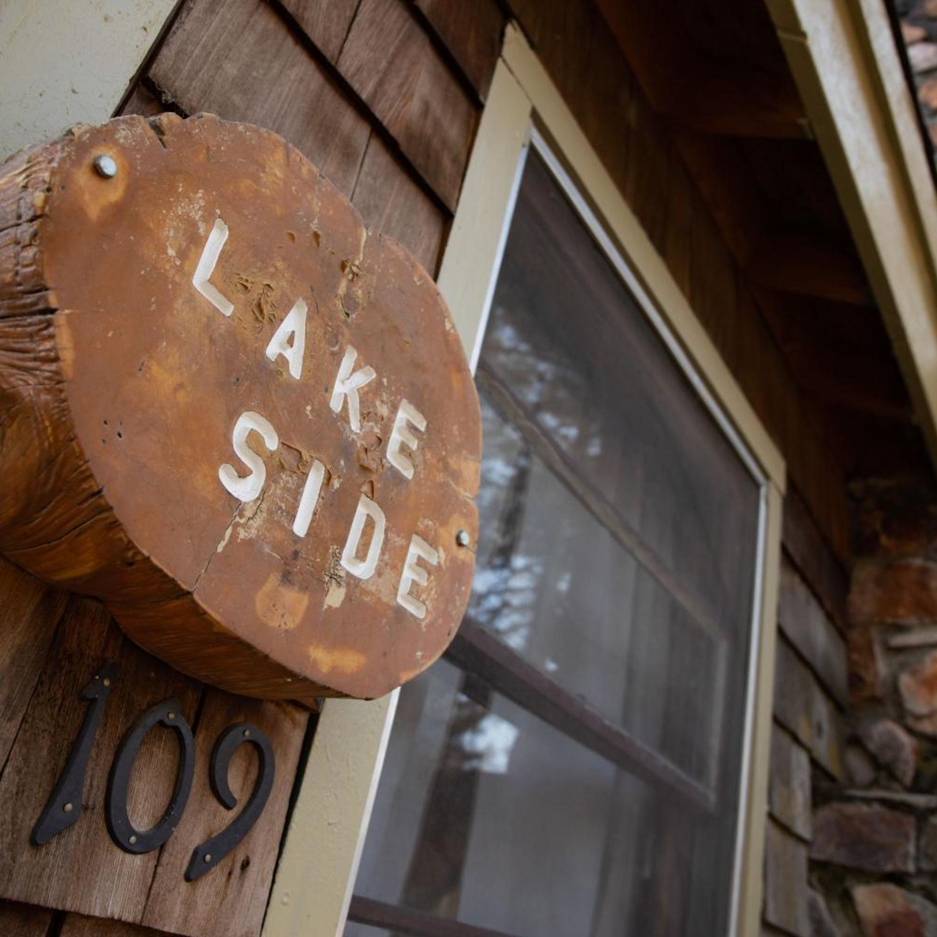 Lakeside Family Cabin by Big Bear Vacations 9/30