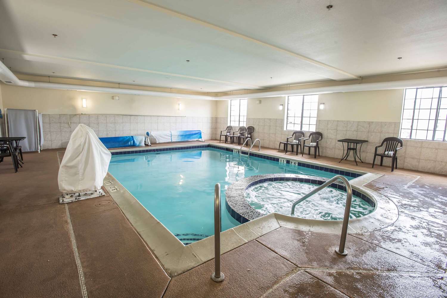 Comfort Suites Castle Rock - Denver South 13/35