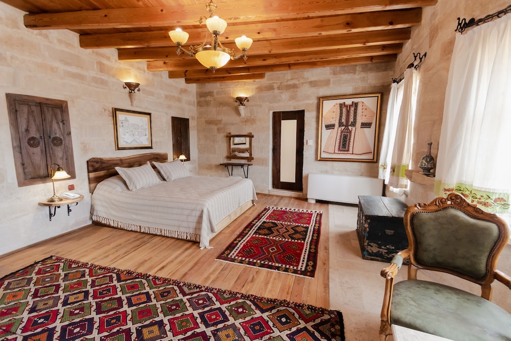 Sultan Cave Suites 31/77
