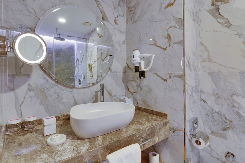 Grande Arte Hotel 52/58