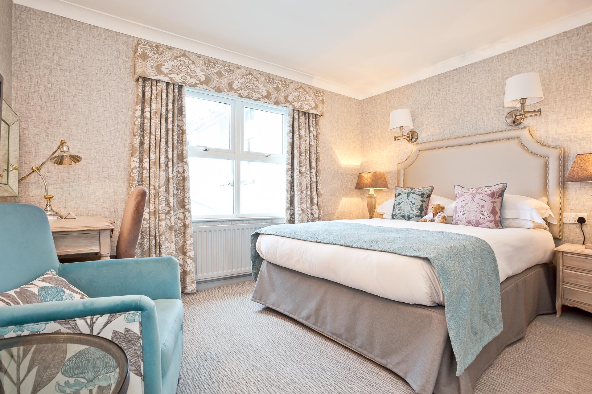 Classic, Double or Twin Bed