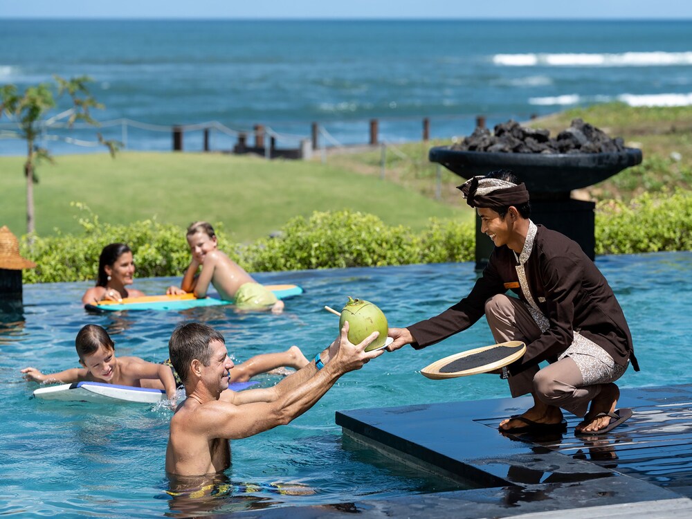 Seseh Beach Villas 12/50