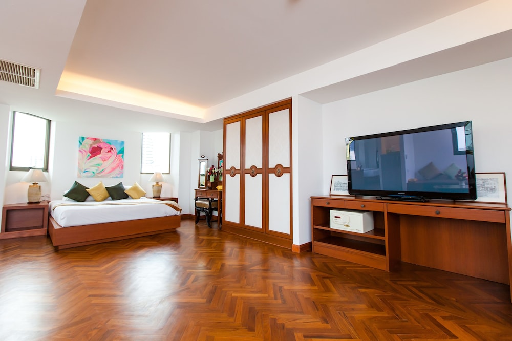 The Grand Sathorn 41/56