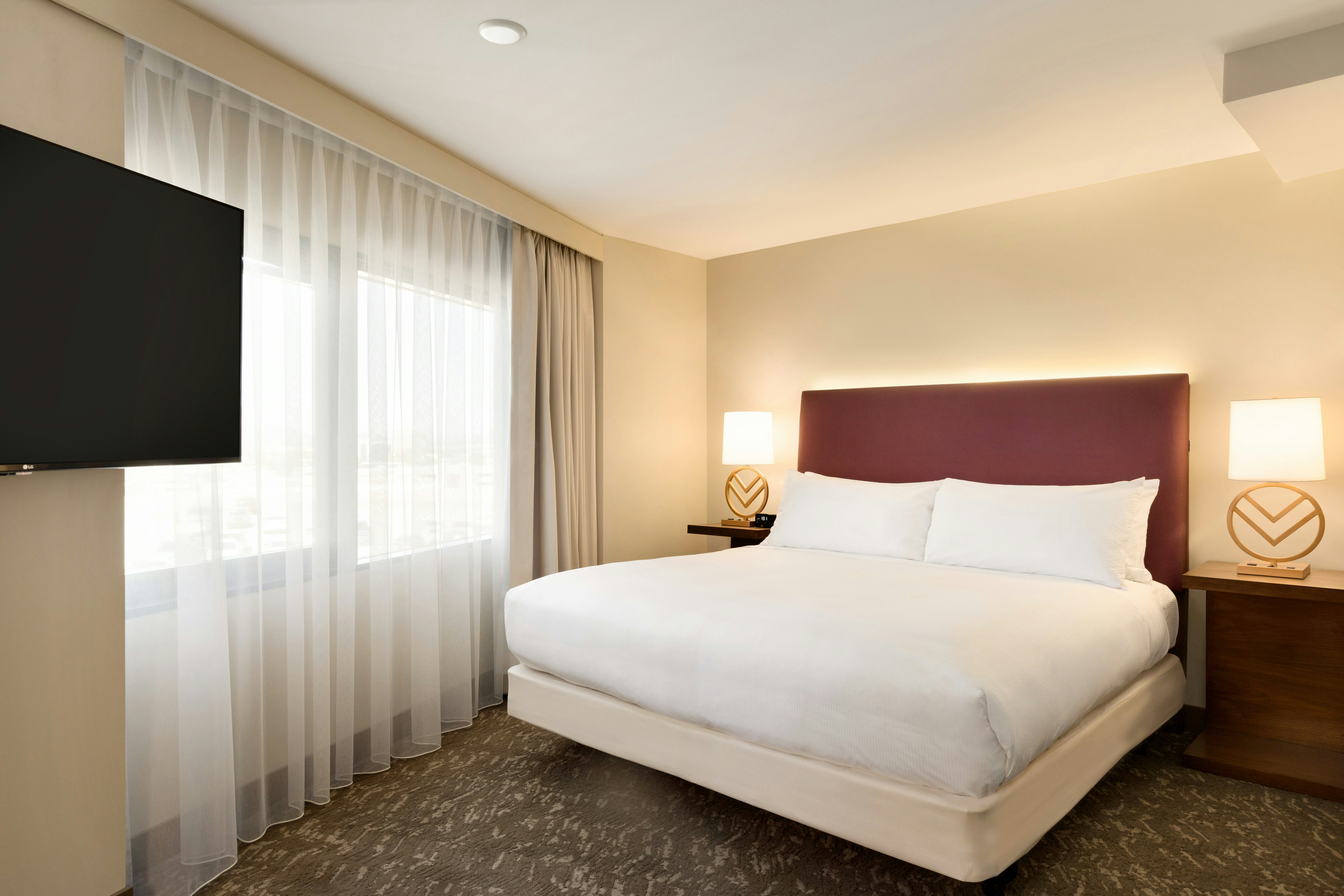 STUDIO, SUITE, KING BED, ACCESSIBLE