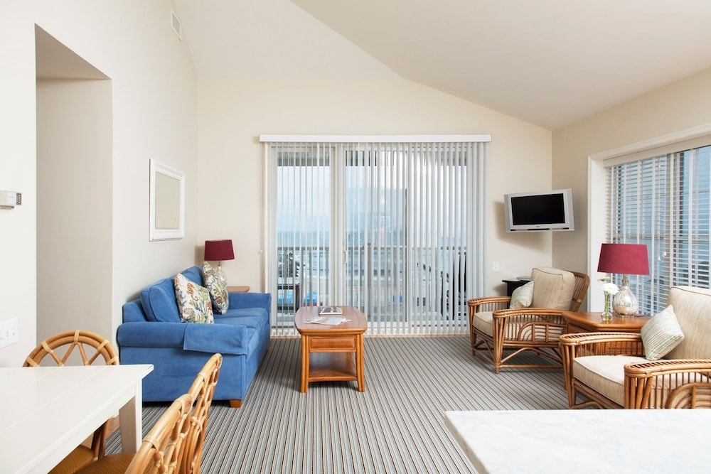 Sandpiper Beach Club 23/50