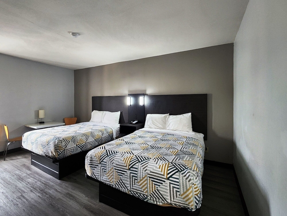 Motel6 Pine Bluff, AR 23/50
