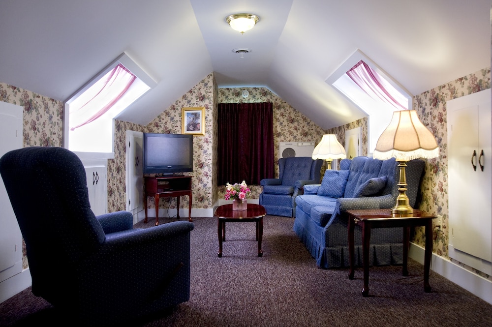 Bar Harbor Manor 57/68