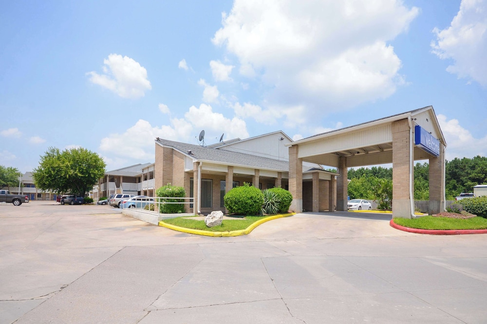 Motel6 Baytown, TX - Baytown East 56/63