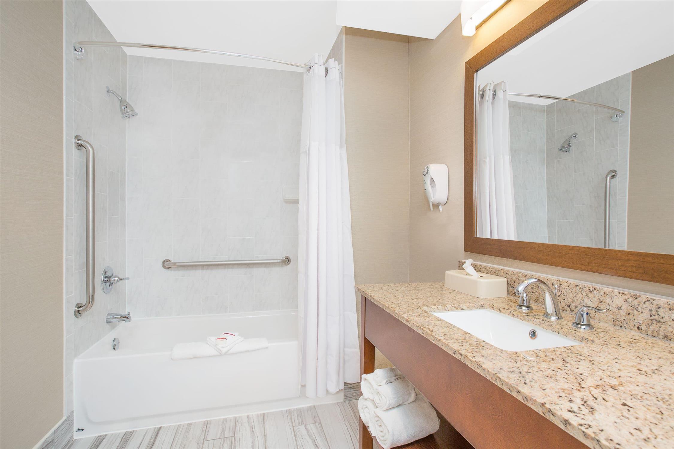 Ramada By Wyndham Denver International Airport 16/17