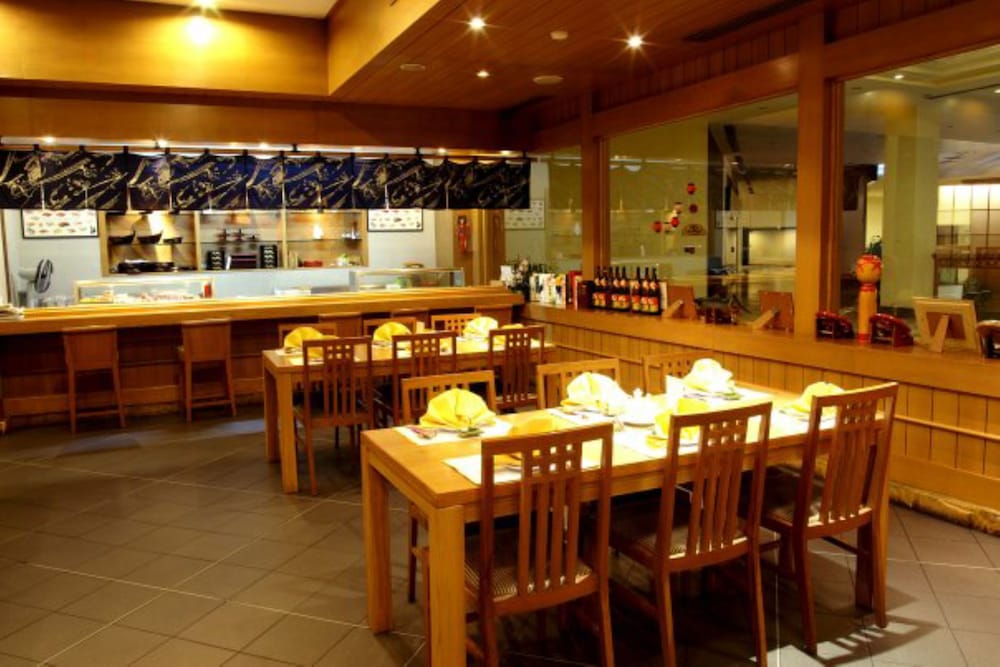 Thumrin Thana Hotel 60/71