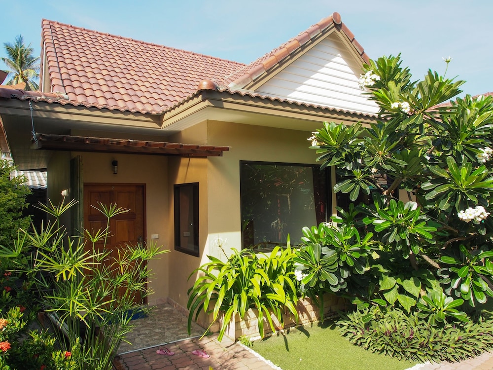 Nid's Bungalows 2/63