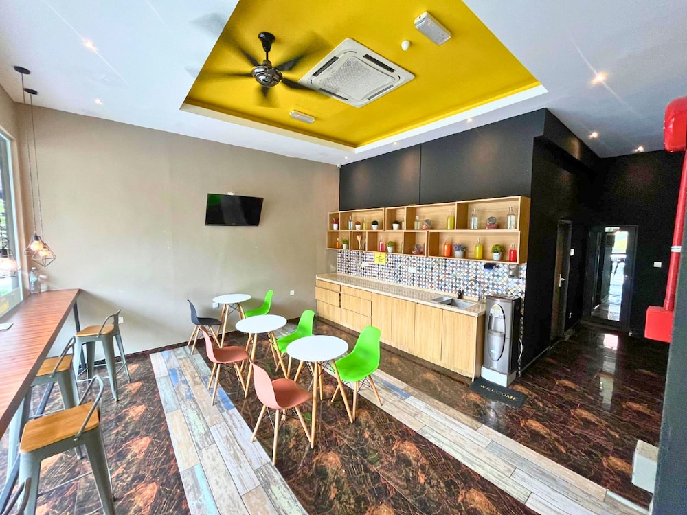 Smile Hotel Wangsa Maju 31/42