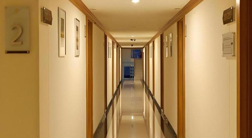 Muanmanee Boutique Hotel 68/81