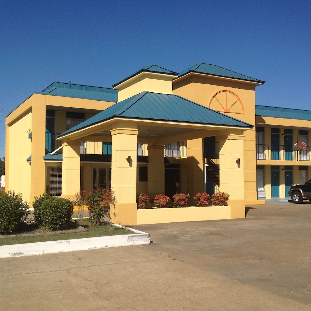 Americas Best Value Inn Kosciusko 6/30