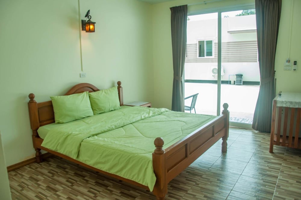 Pleai Ta Lea Resort Chaolao Beach 19/57