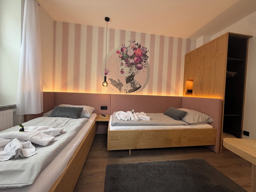 Urban Stay Villa Cicubo Salzburg 8/86