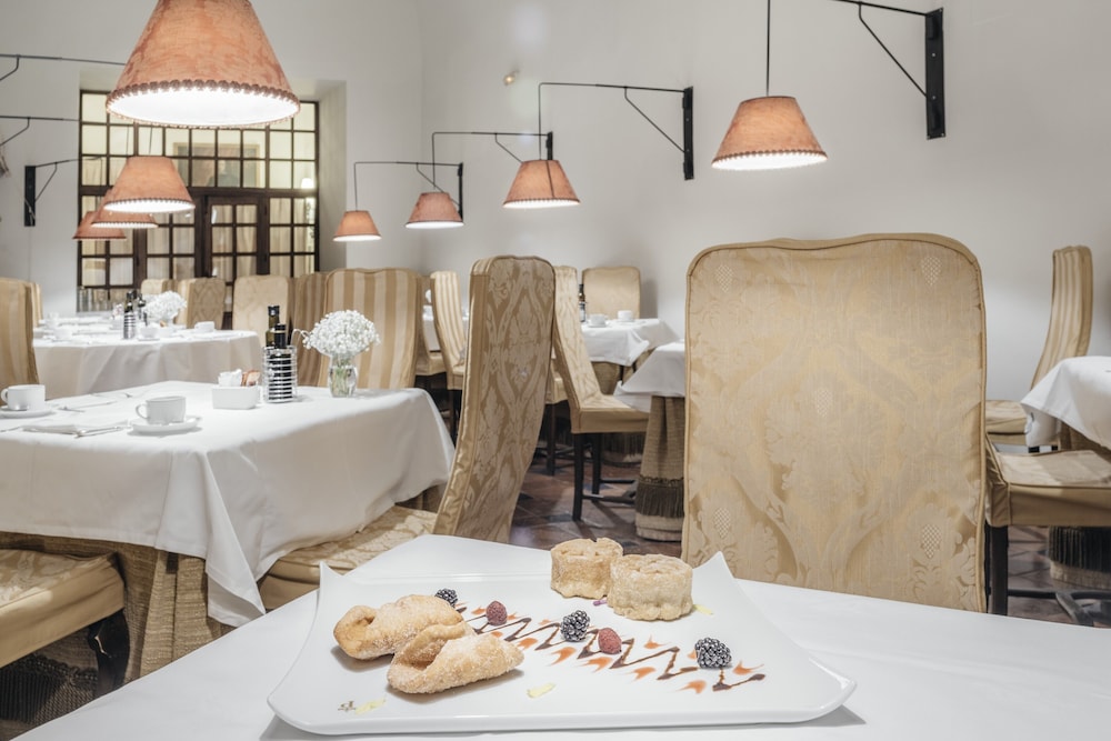 Parador de Zafra 33/45